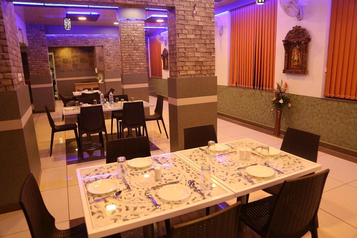 Hotel Marwar Excellency Mahāmandir Dış mekan fotoğraf
